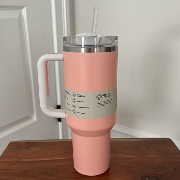 Stanley 40oz Tumbler - Picture 3 of 7